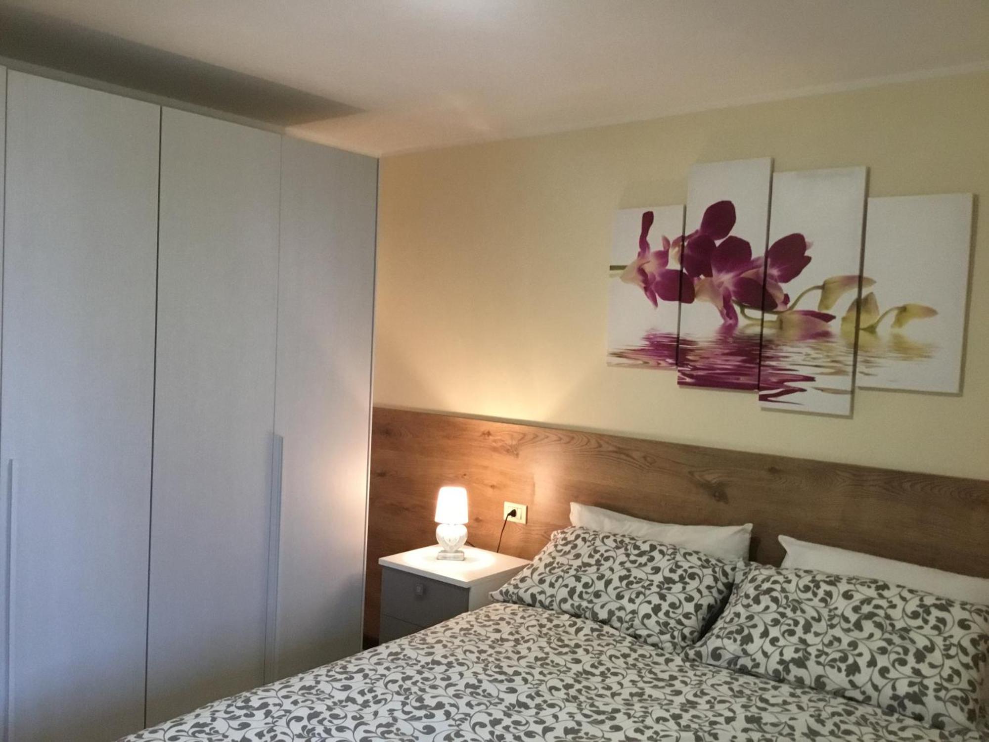 Iseo Apartment